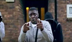 Young Dizz shows us he's not messing in 