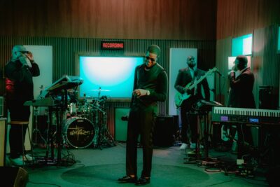 PREMIERE: Chip displays discography in iconic GRM Radio performance
