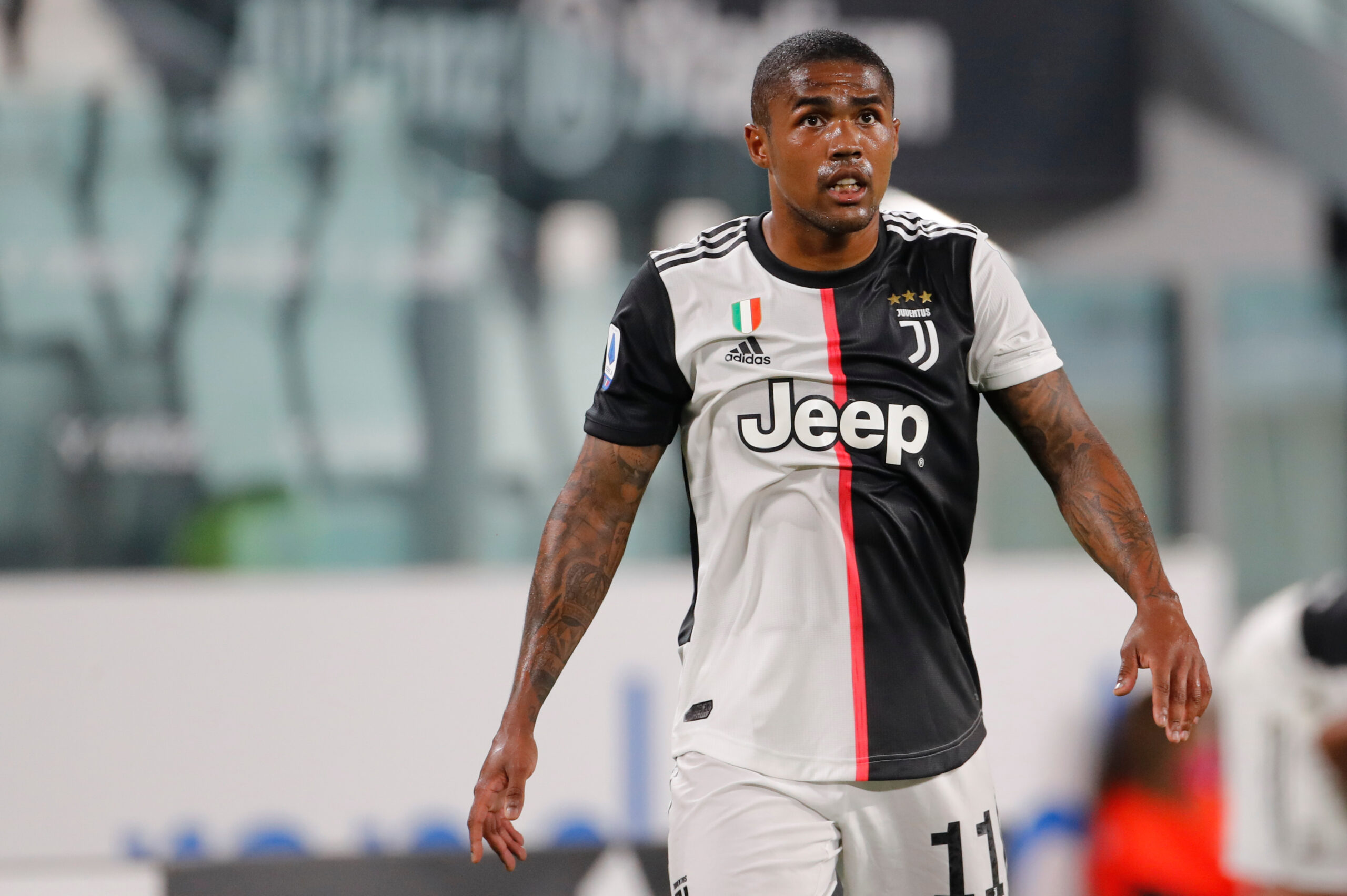 douglas costa