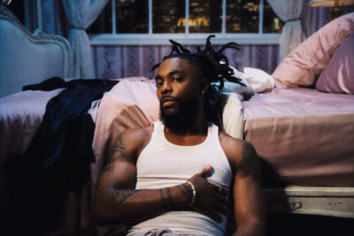 JOHNNY VENUS (Olu from EARTHGANG) returns with captivating new single 