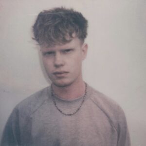 Finn Askew Releases Brand New Mixtape 'BlueBoy'